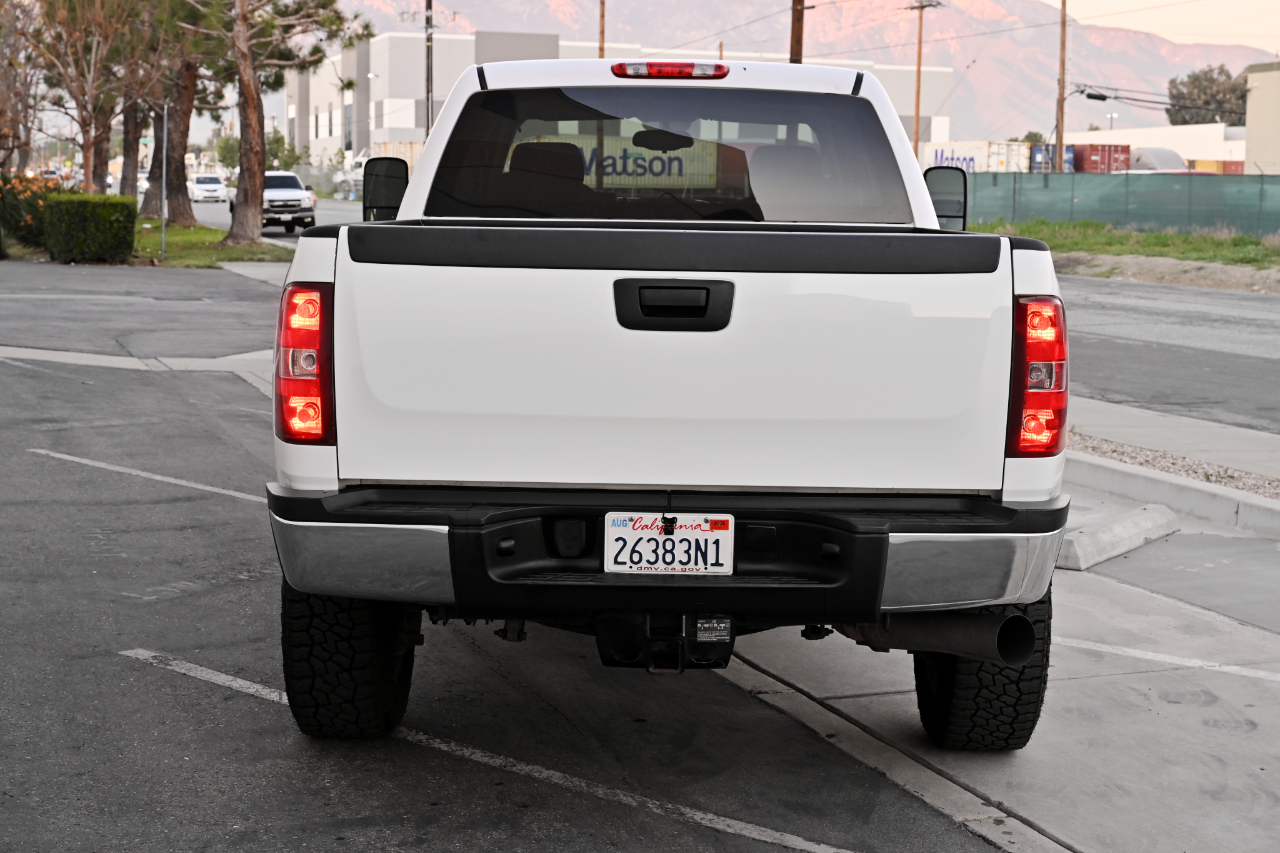 Chevrolet Silverado 2500HD 4WD Crew Cab 153.7" LT 2014