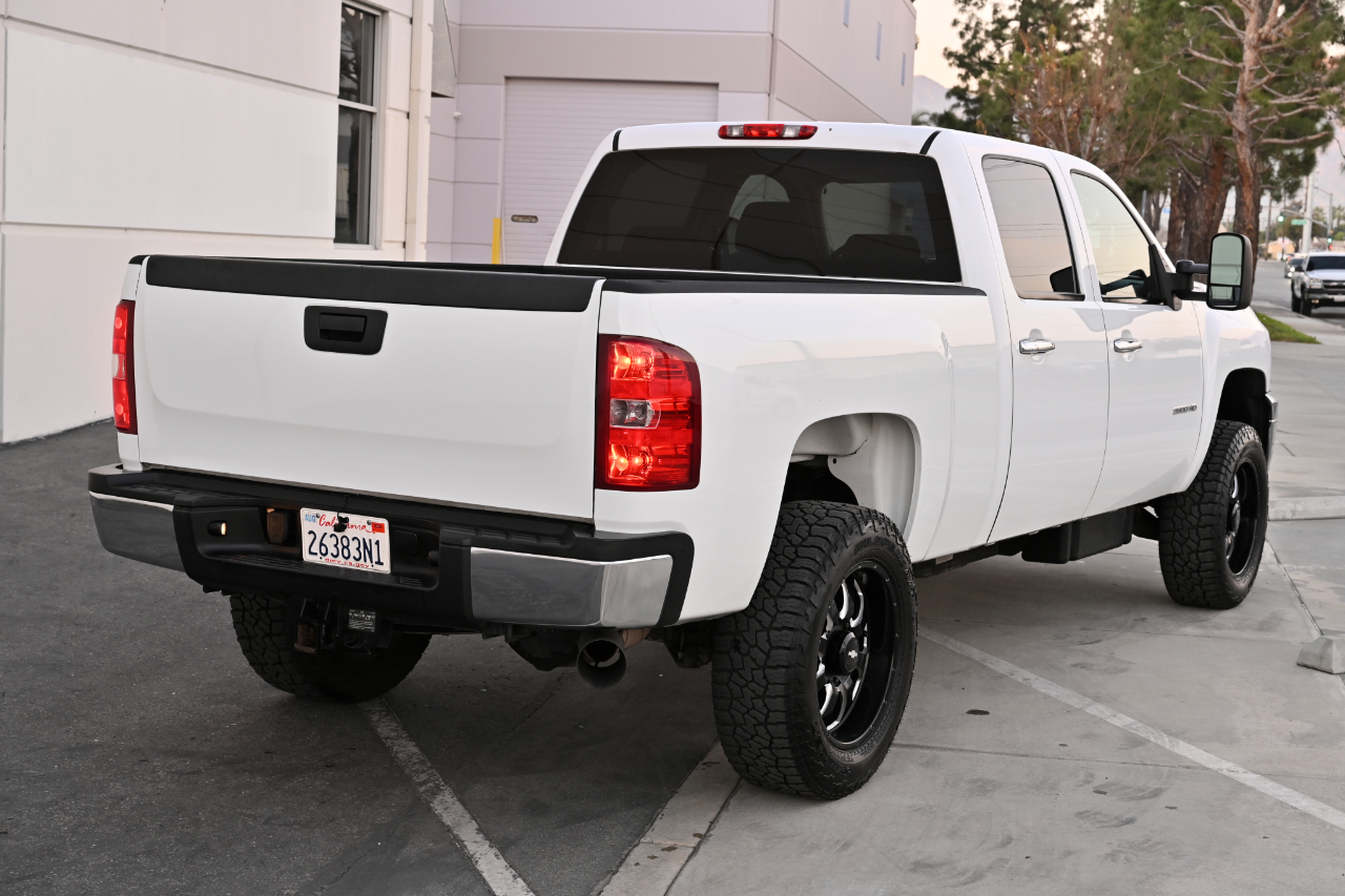 Chevrolet Silverado 2500HD 4WD Crew Cab 153.7" LT 2014