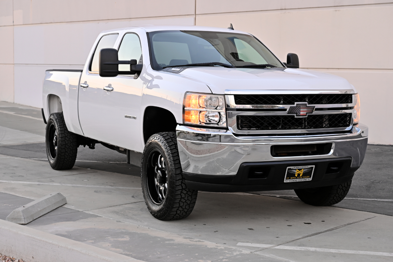 Chevrolet Silverado 2500HD 4WD Crew Cab 153.7" LT 2014