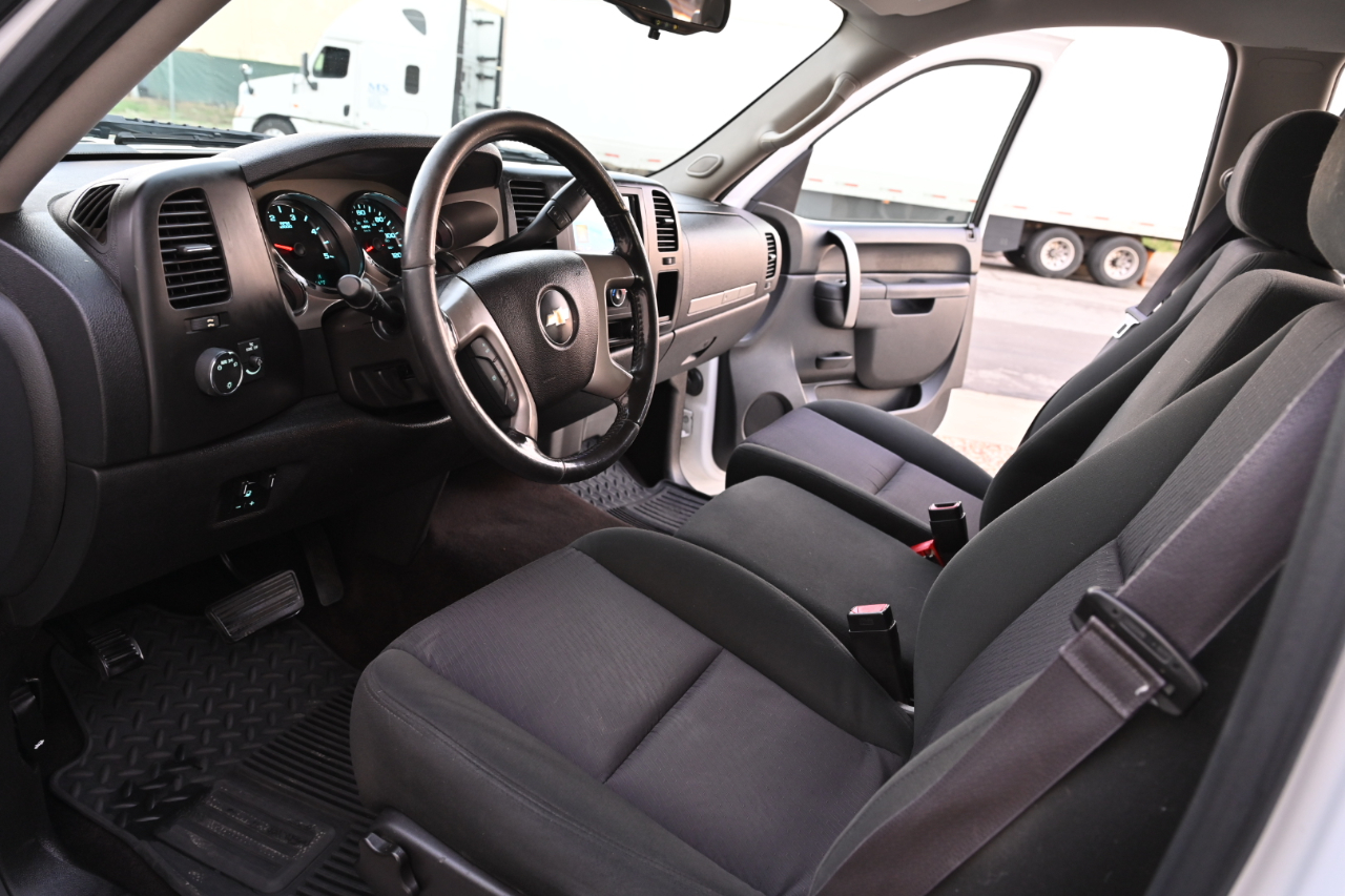 Chevrolet Silverado 2500HD 4WD Crew Cab 153.7" LT 2014