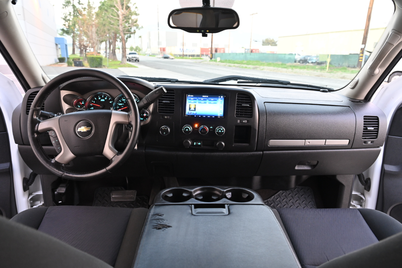 Chevrolet Silverado 2500HD 4WD Crew Cab 153.7" LT 2014