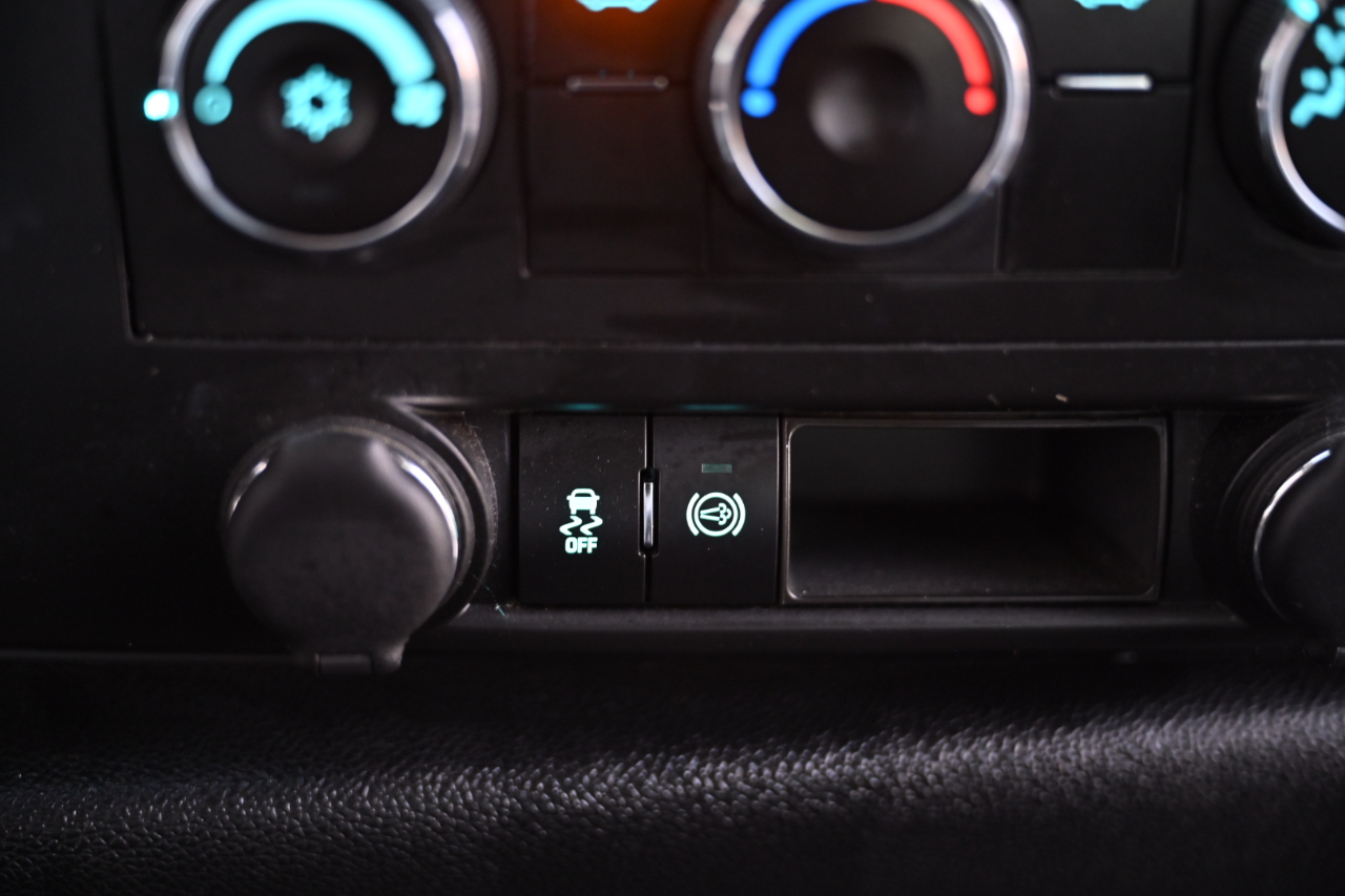 Chevrolet Silverado 2500HD 4WD Crew Cab 153.7" LT 2014