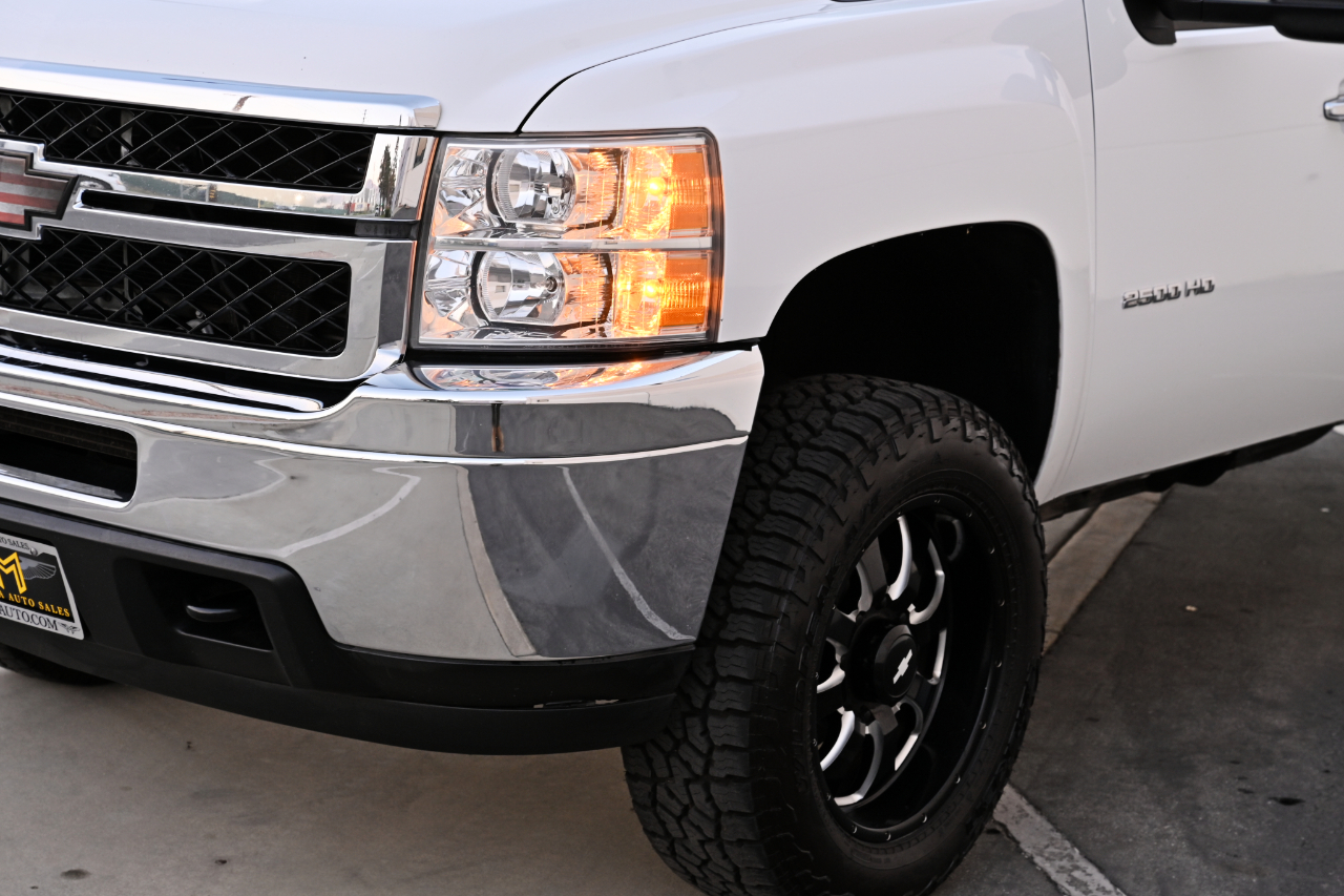 Chevrolet Silverado 2500HD 4WD Crew Cab 153.7" LT 2014