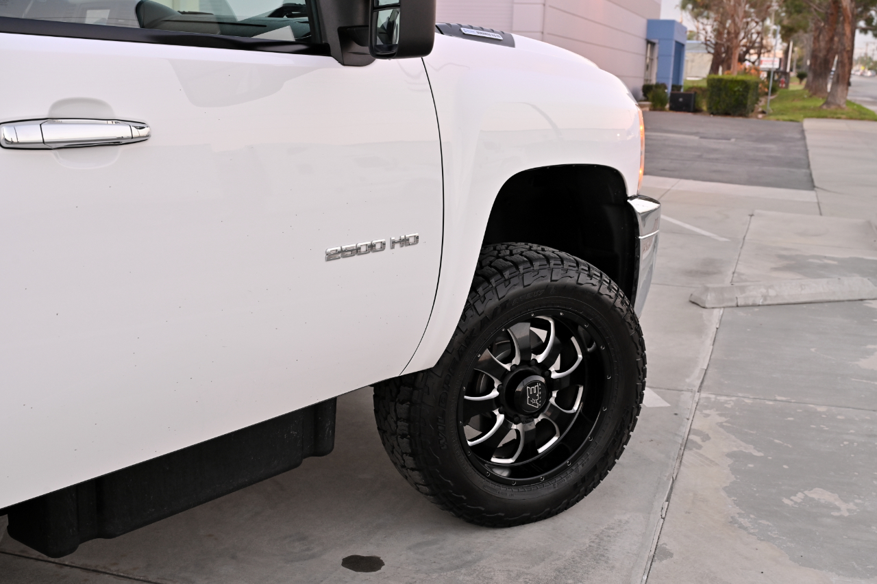 Chevrolet Silverado 2500HD 4WD Crew Cab 153.7" LT 2014
