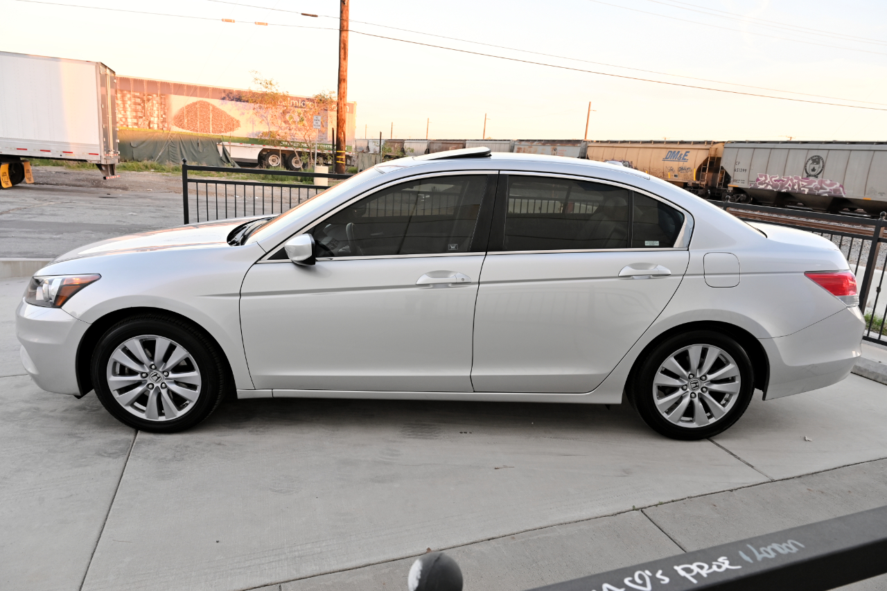 Honda Accord Sdn  2011