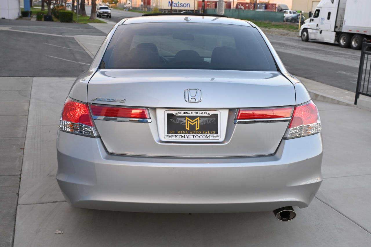 Honda Accord Sdn  2011