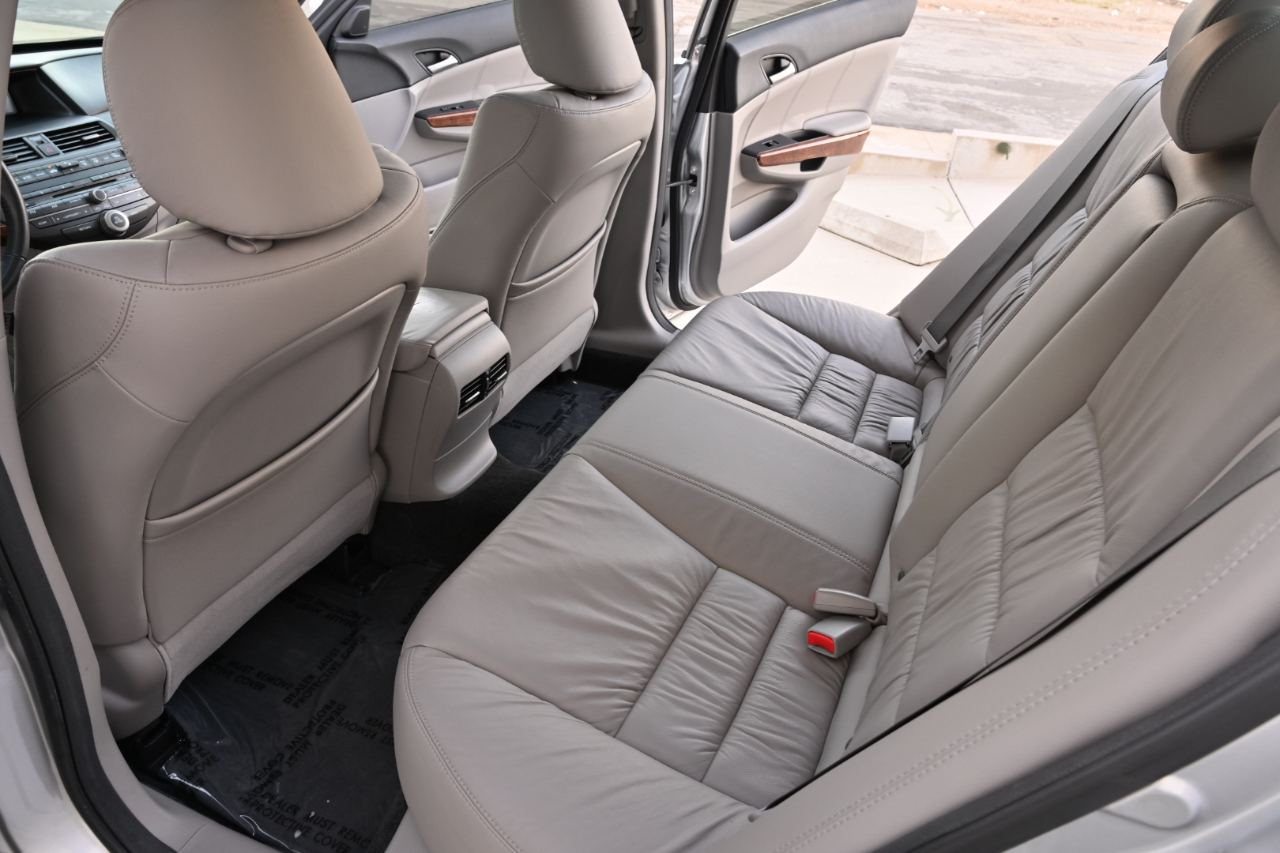 Honda Accord Sdn  2011