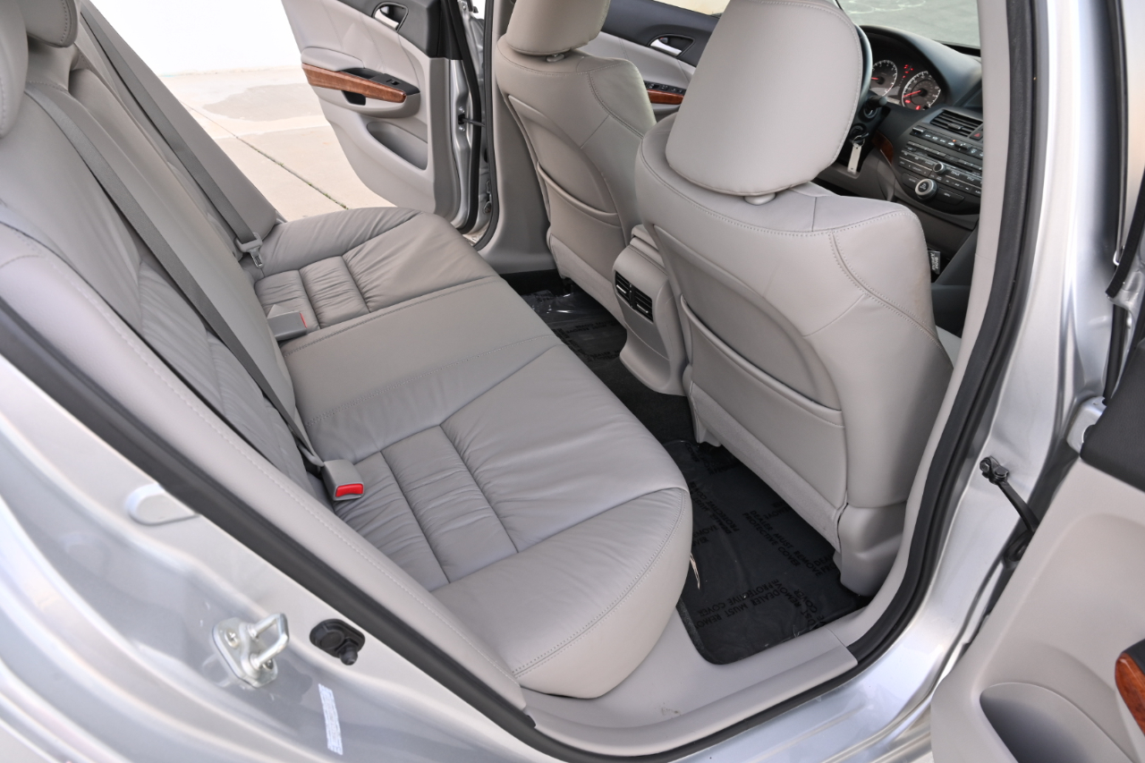 Honda Accord Sdn  2011