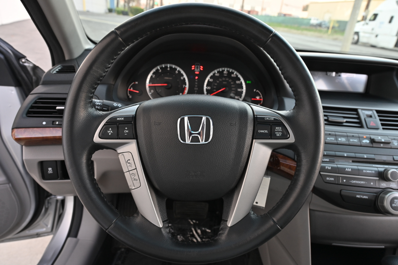 Honda Accord Sdn  2011