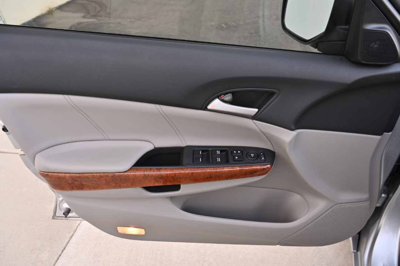 Honda Accord Sdn  2011