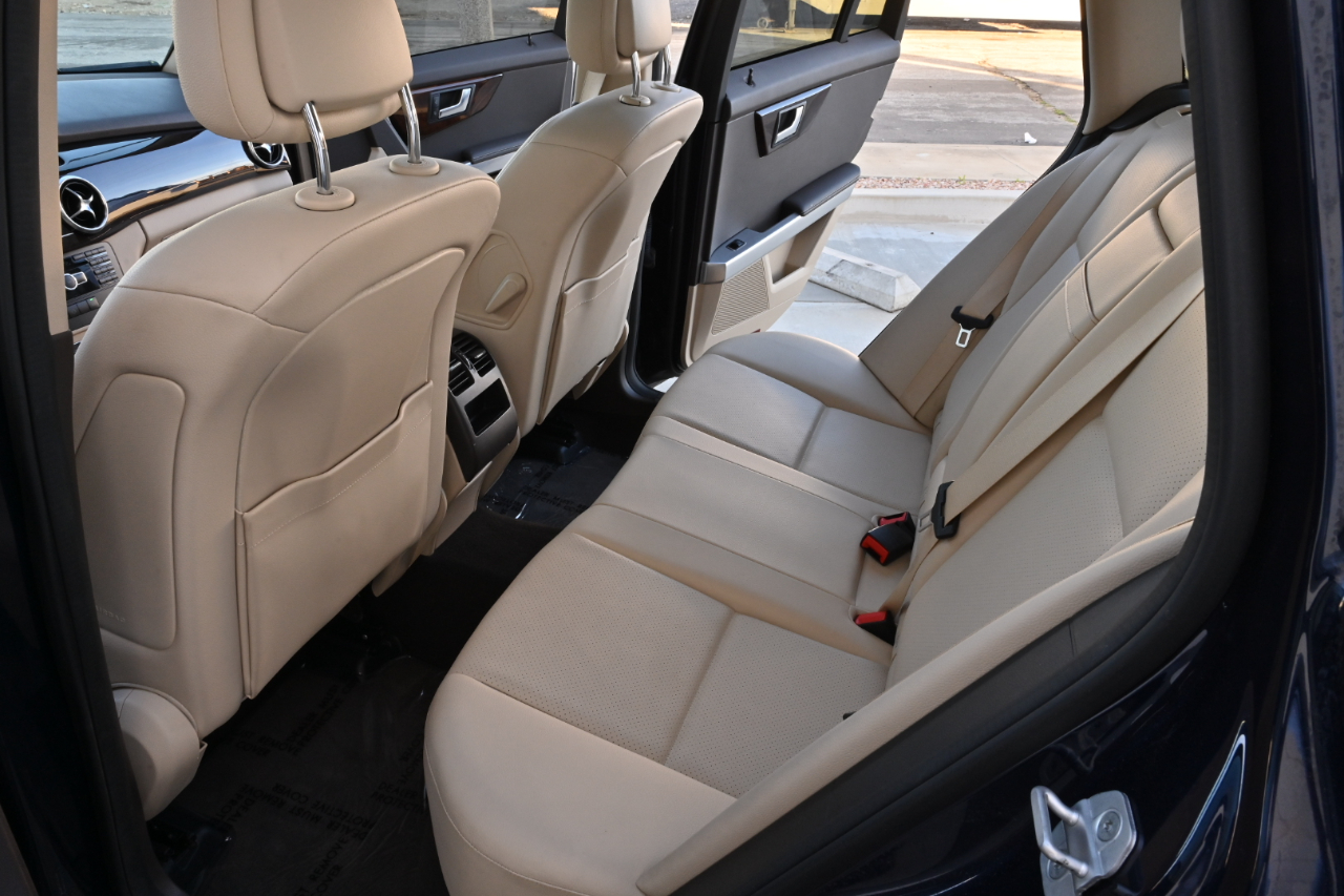 Mercedes-Benz GLK-Class  2015