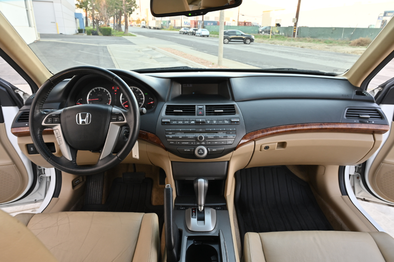 Honda Accord Sdn  2011
