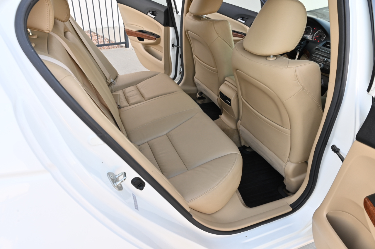 Honda Accord Sdn  2011