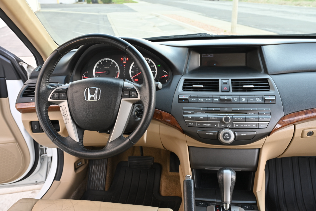 Honda Accord Sdn  2011