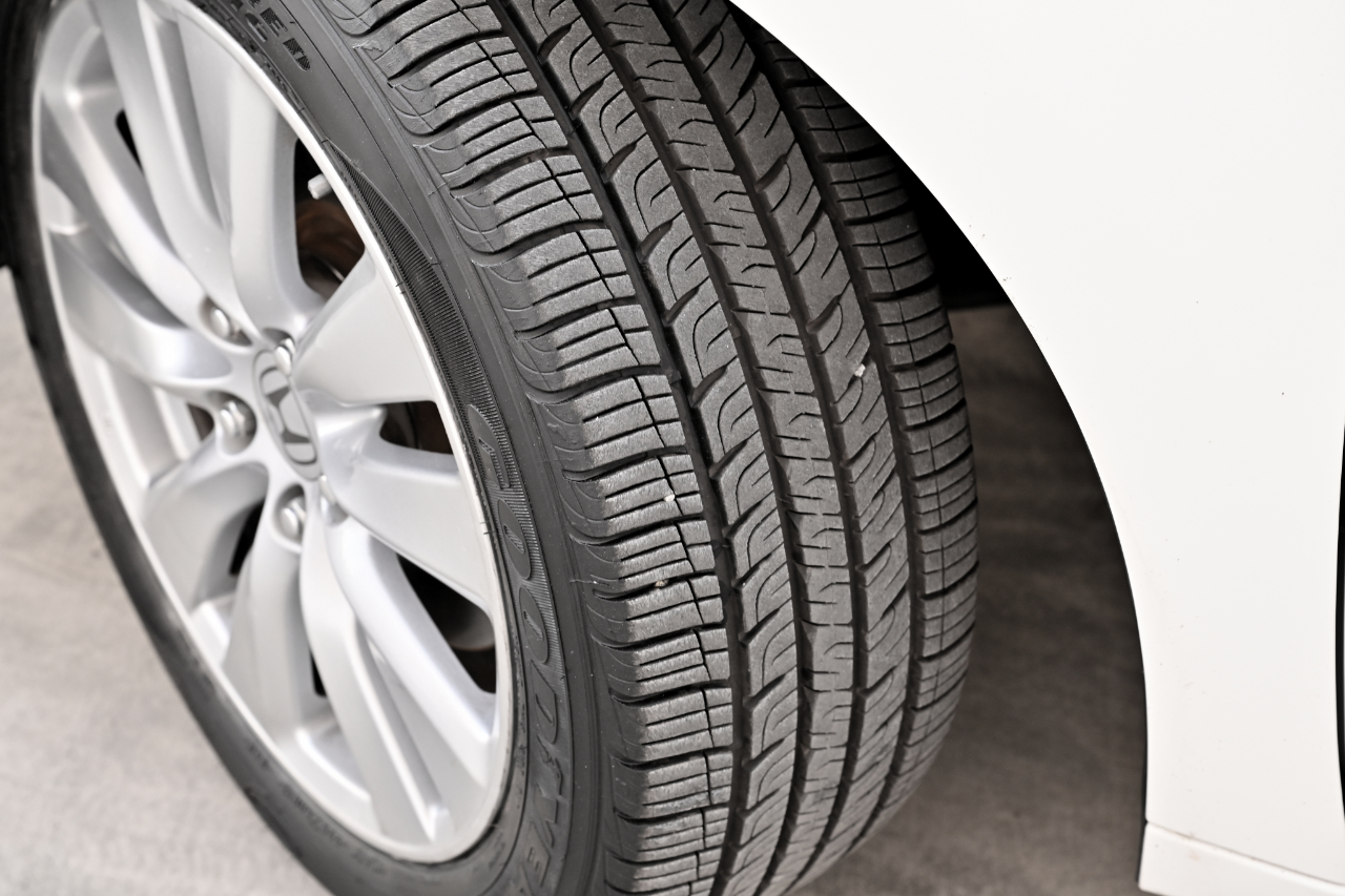 Honda Accord Sdn  2011