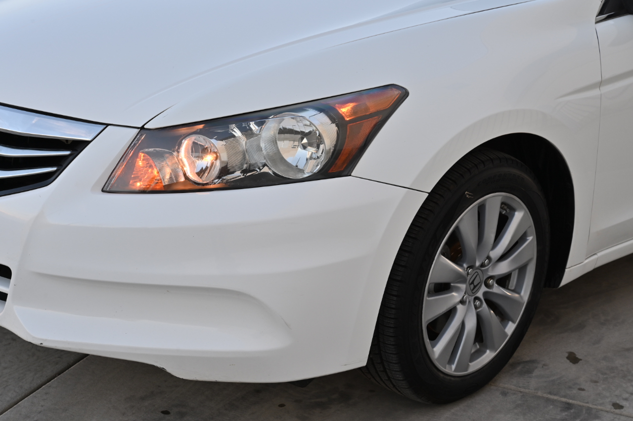 Honda Accord Sdn  2011