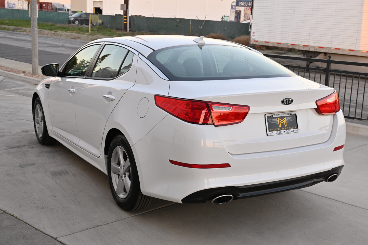 Kia Optima  2015