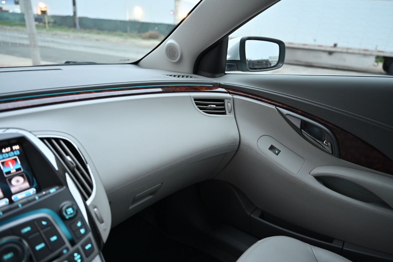 Buick LaCrosse  2013