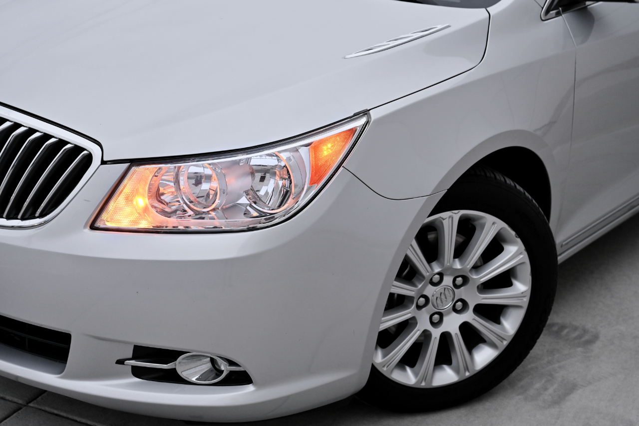 Buick LaCrosse  2013