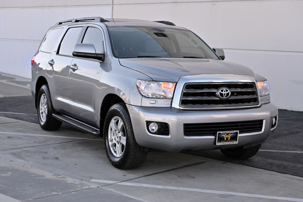 Toyota Sequoia  2011