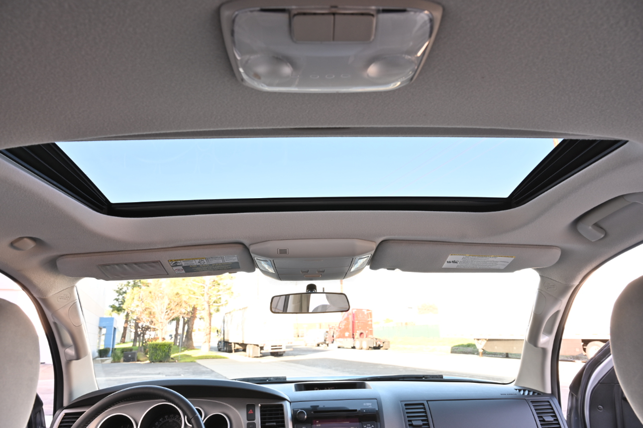 Toyota Sequoia  2011