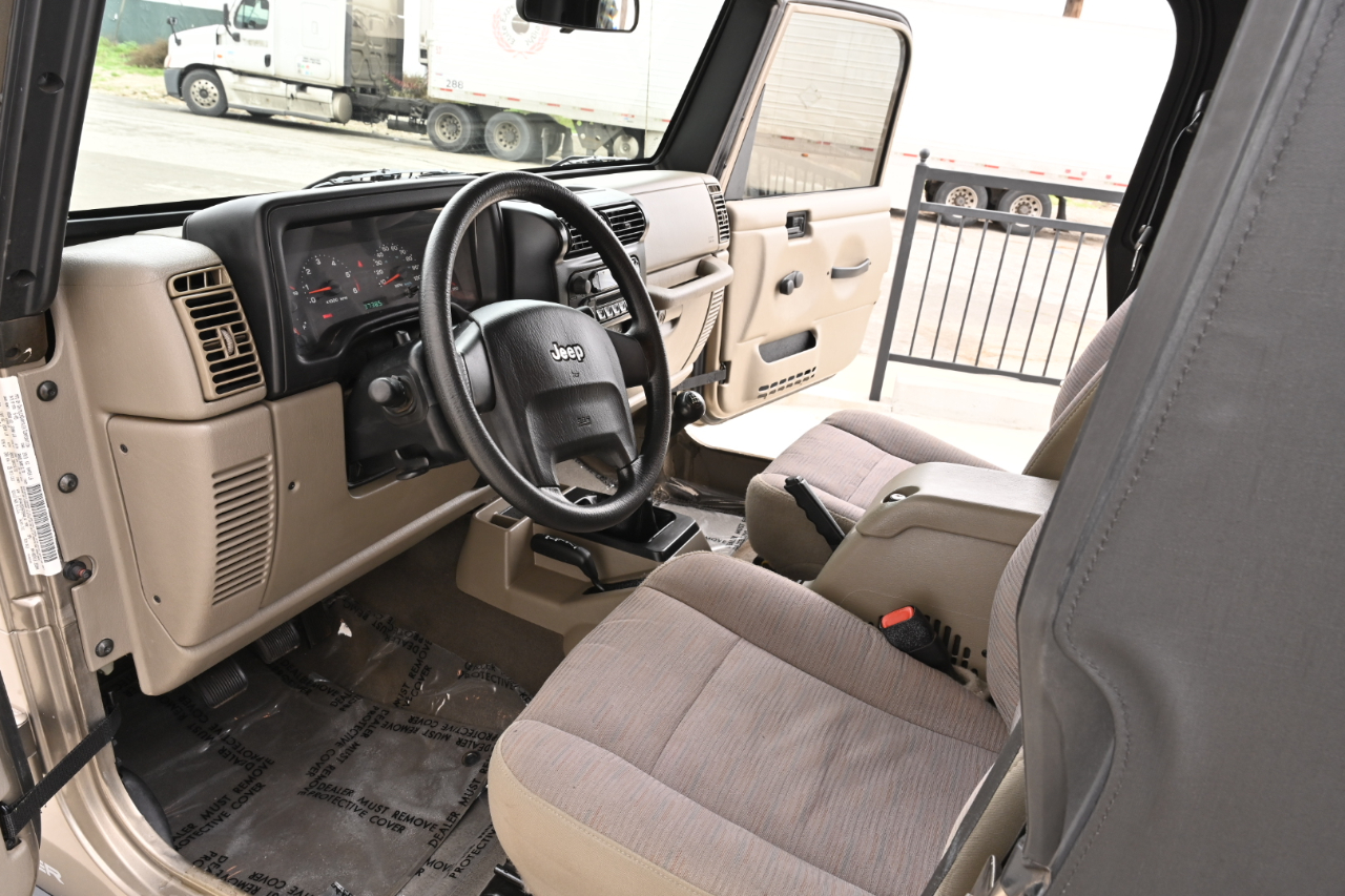 Jeep Wrangler Sport 2005