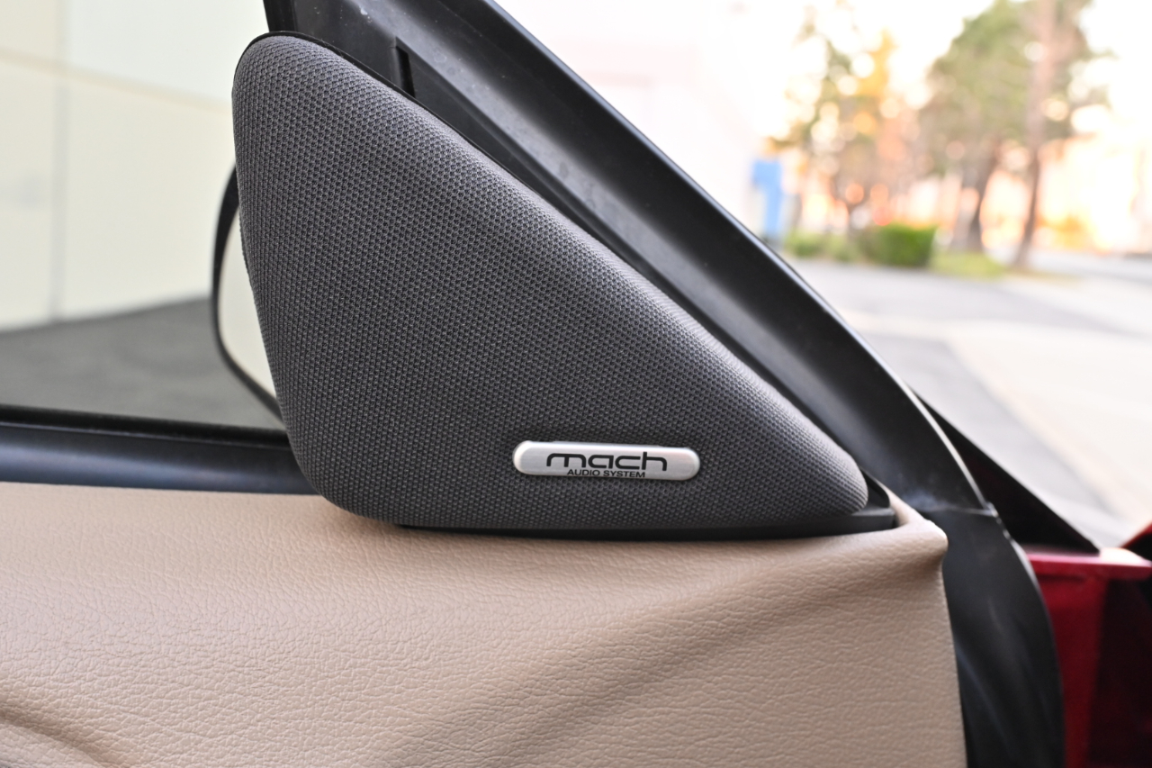 Ford Mustang Premium Coupe 2004