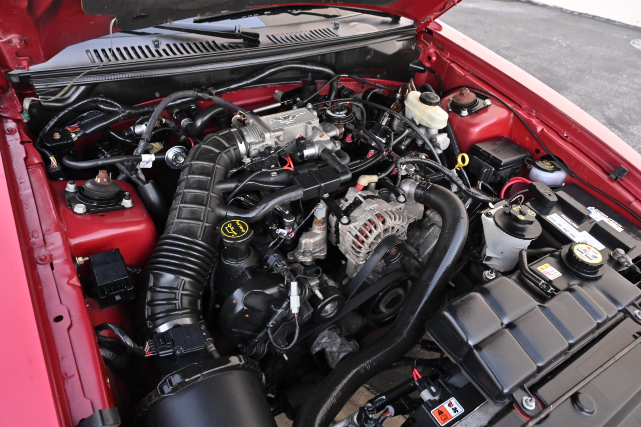 Ford Mustang Premium Coupe 2004