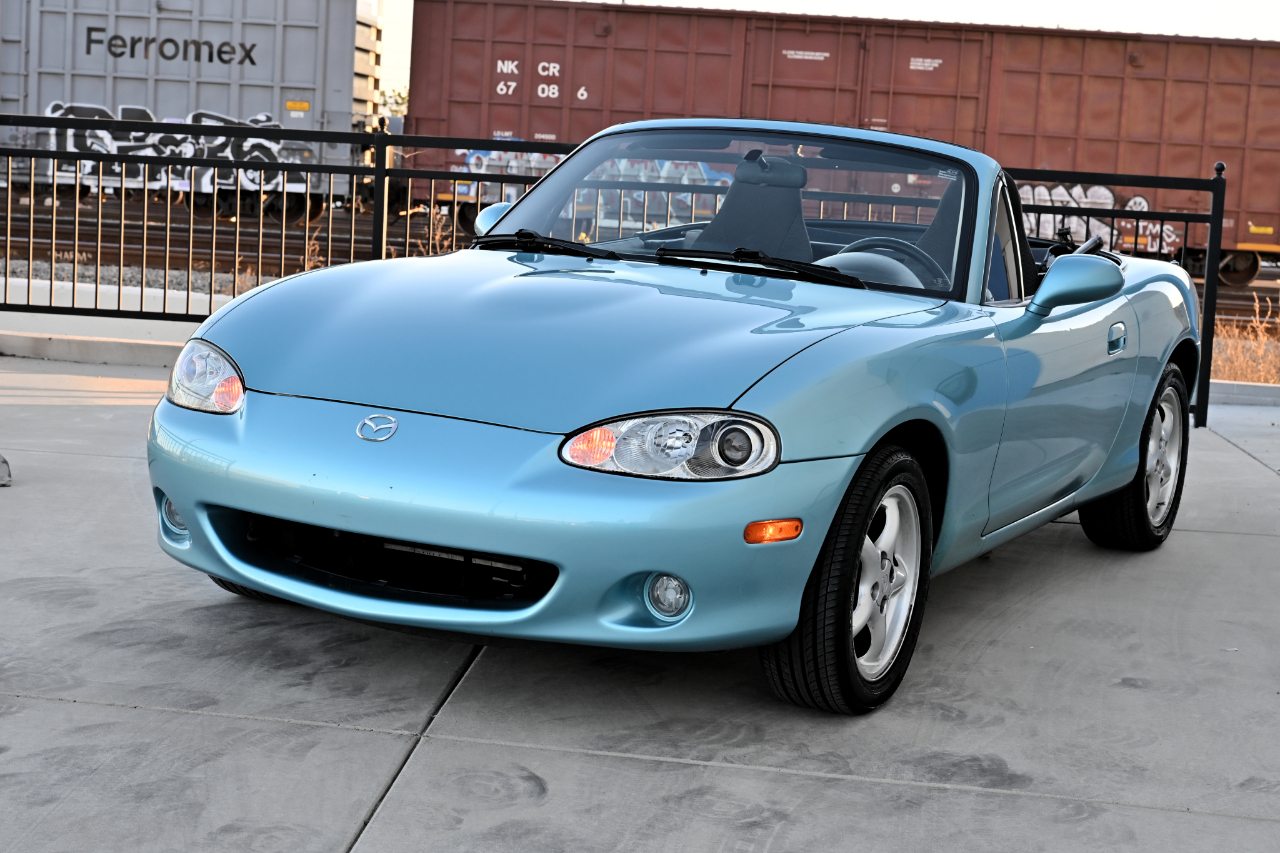 Mazda MX-5 Miata  2002