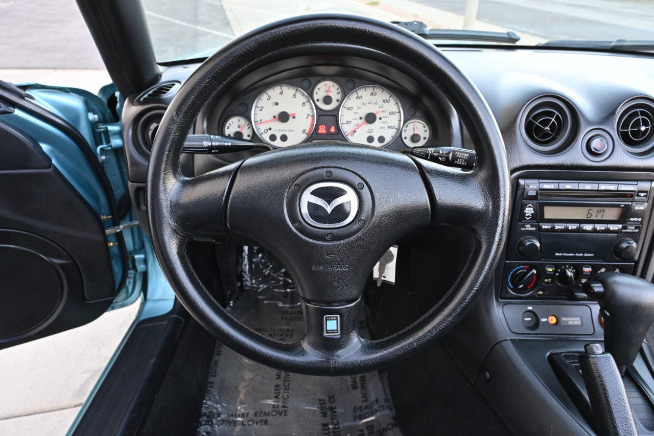 Mazda MX-5 Miata  2002