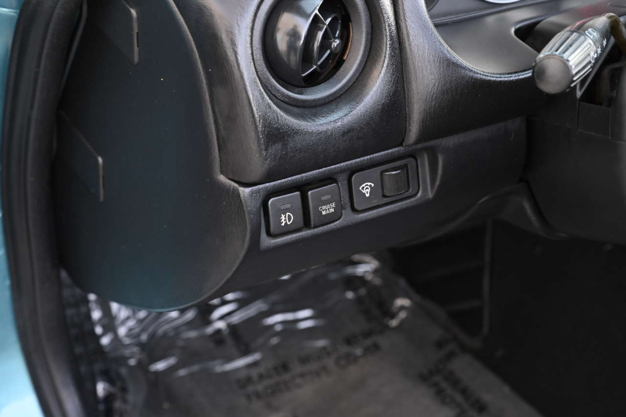 Mazda MX-5 Miata  2002