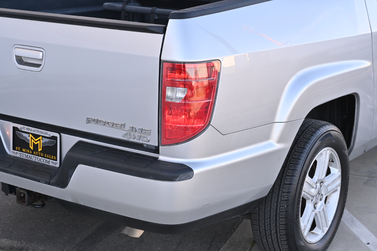 Honda Ridgeline 4WD Crew Cab RTL 2011