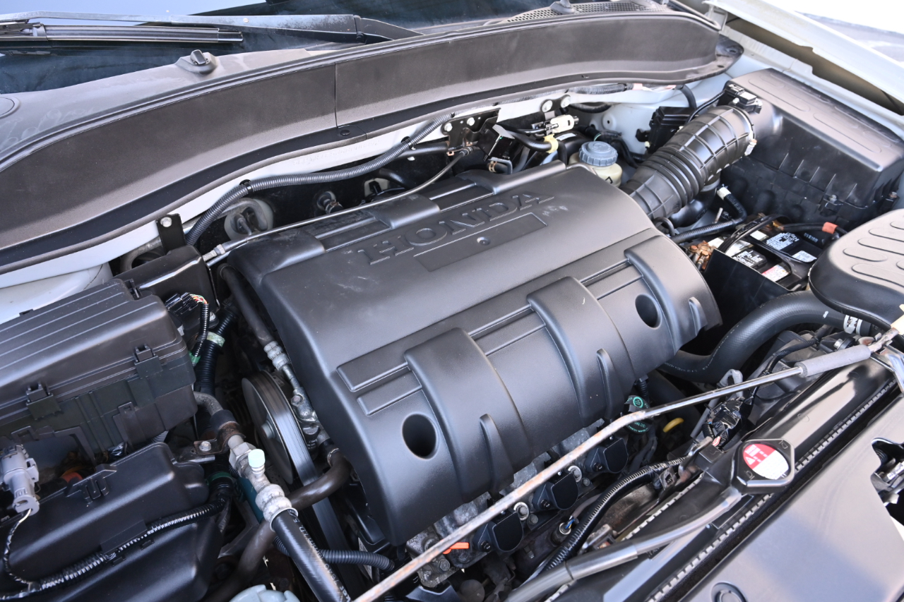 Honda Ridgeline 4WD Crew Cab RTL 2011