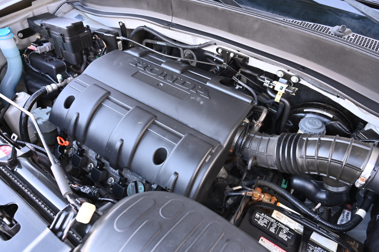 Honda Ridgeline 4WD Crew Cab RTL 2011