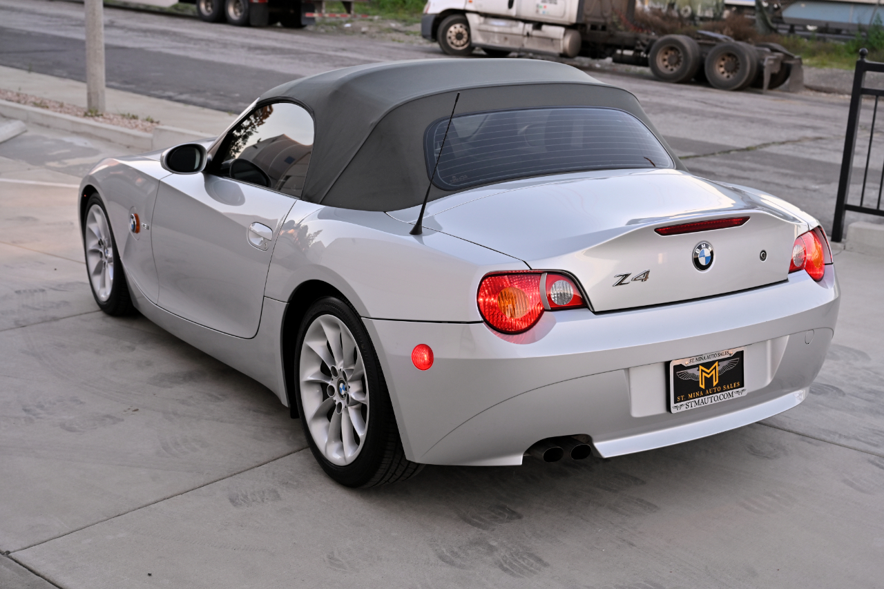 BMW Z4  2003