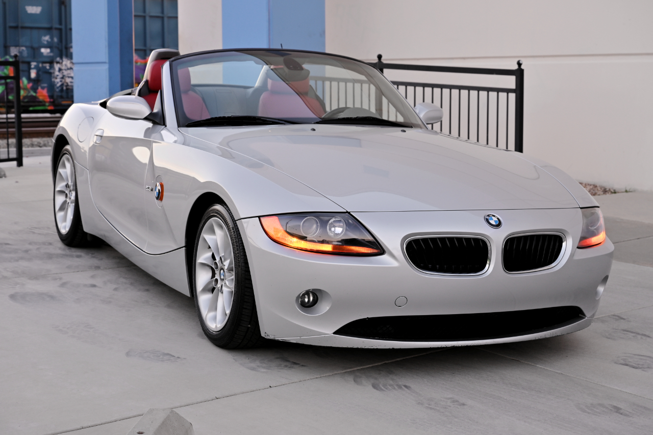 BMW Z4  2003