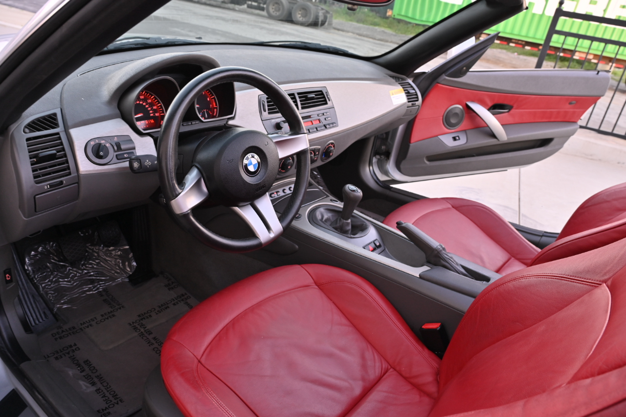 BMW Z4  2003