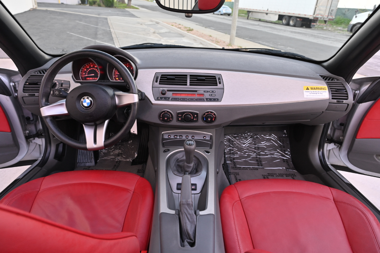 BMW Z4  2003