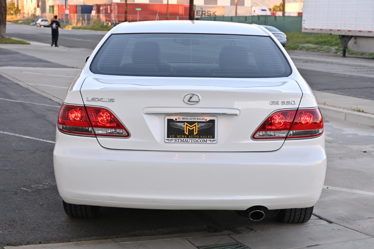 Lexus ES 330 Sedan 2005