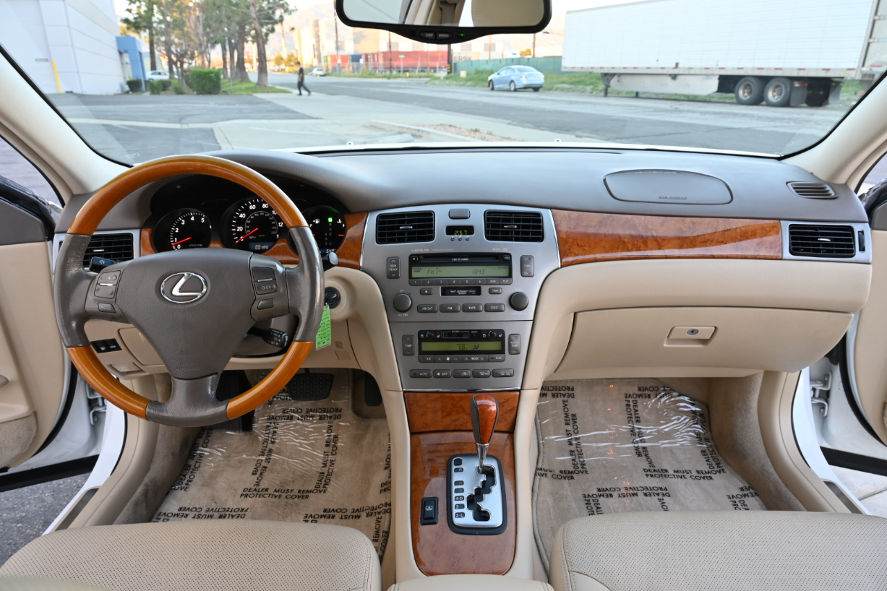 Lexus ES 330 Sedan 2005