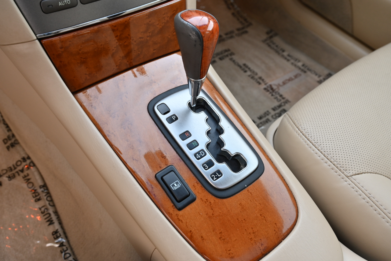 Lexus ES 330 Sedan 2005