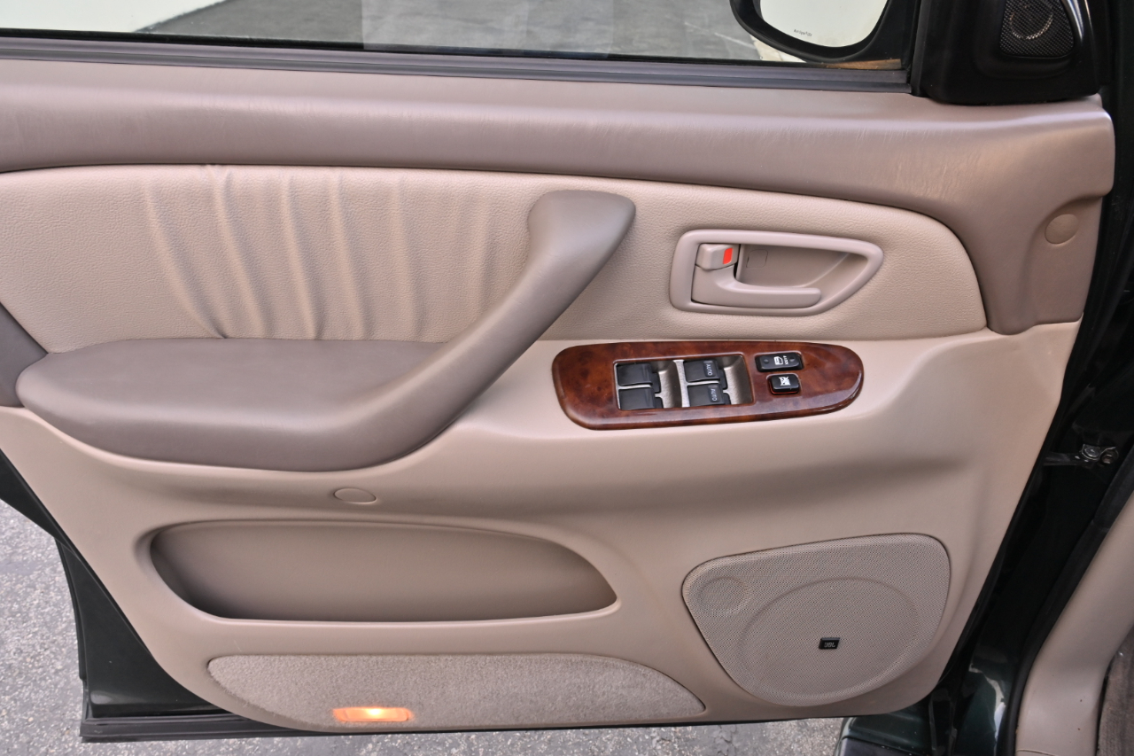 Toyota Sequoia Limited 2006