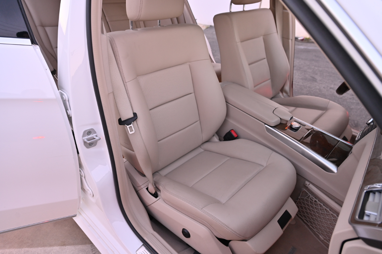 Mercedes-Benz E-Class  2015