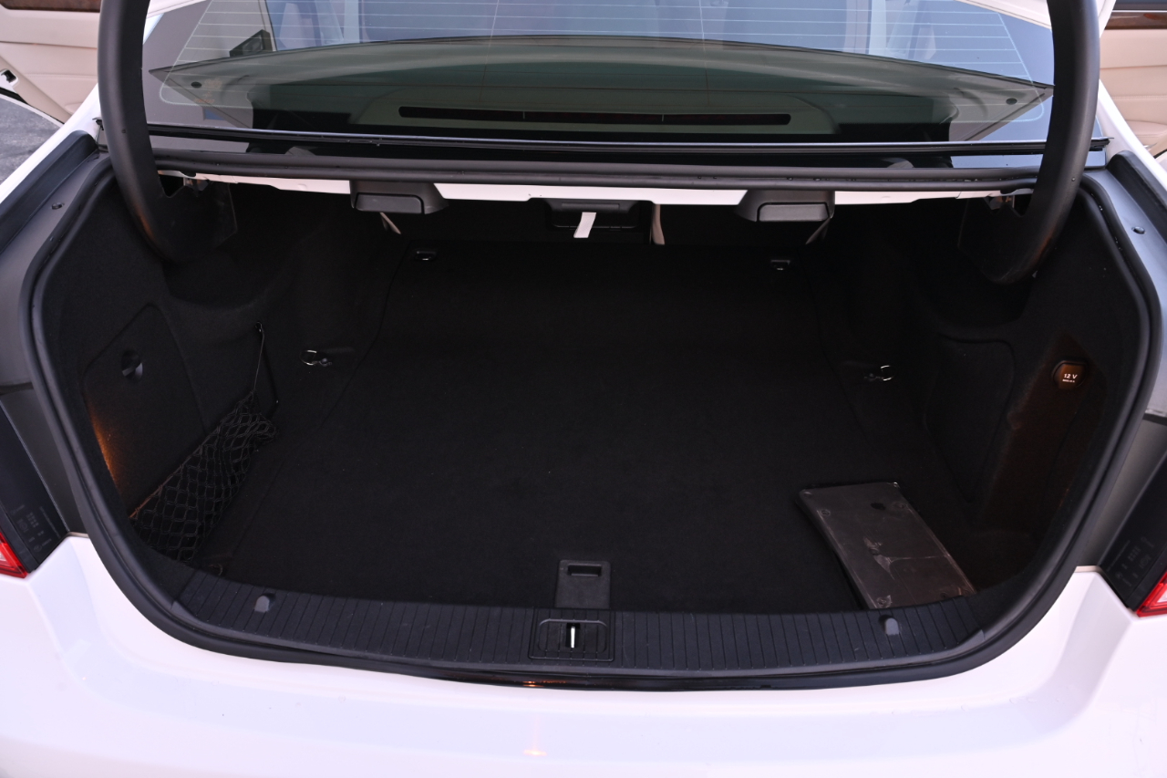 Mercedes-Benz E-Class  2015