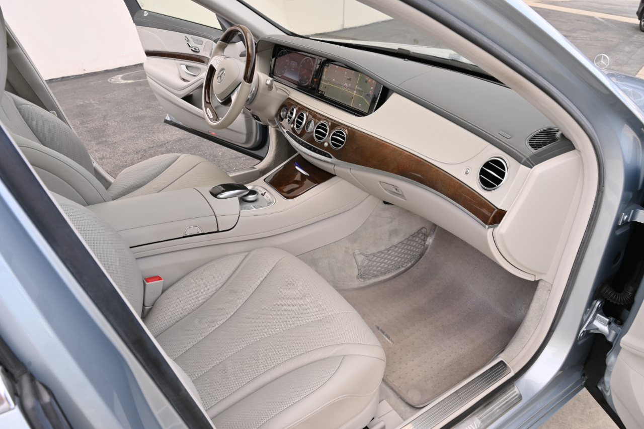 Mercedes-Benz S-Class  2015