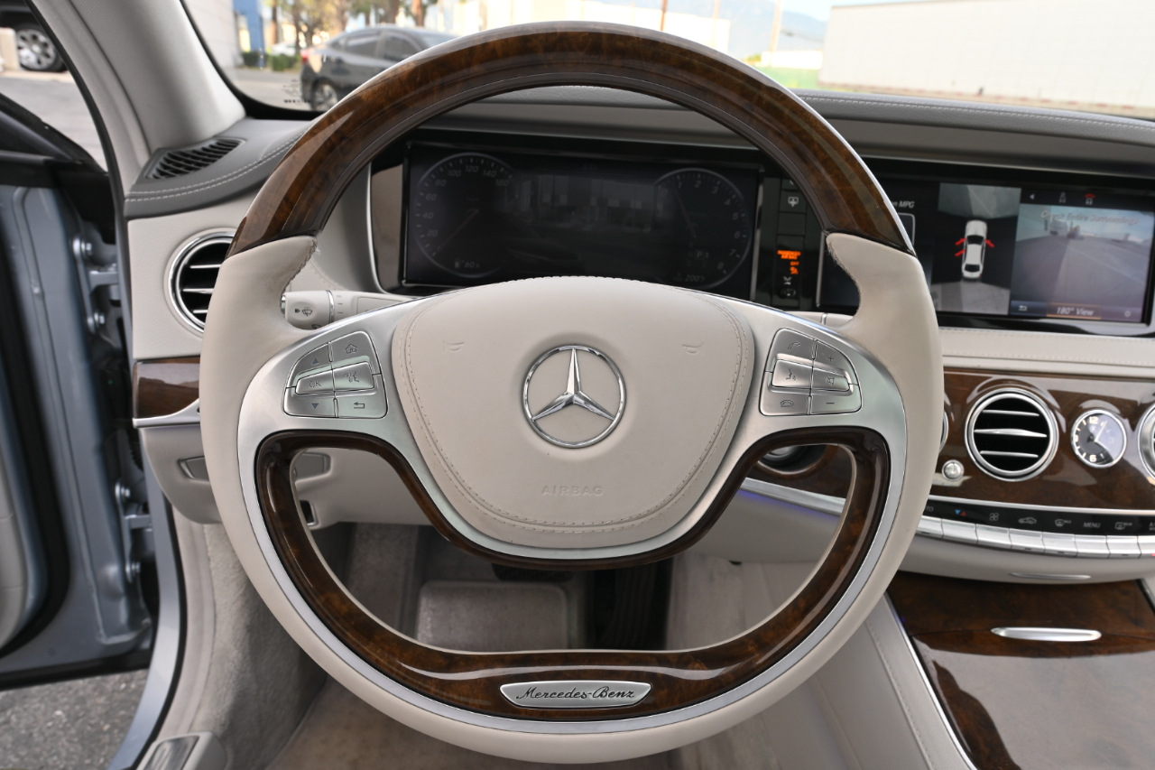 Mercedes-Benz S-Class  2015