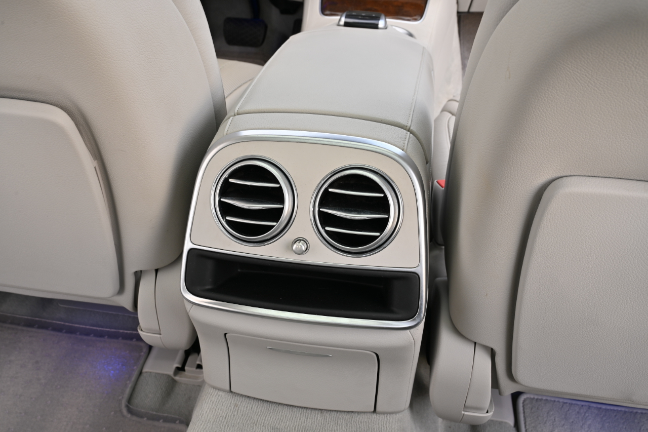 Mercedes-Benz S-Class  2015