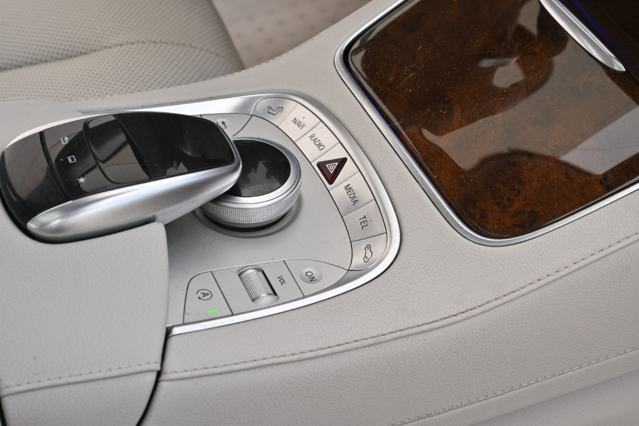 Mercedes-Benz S-Class  2015