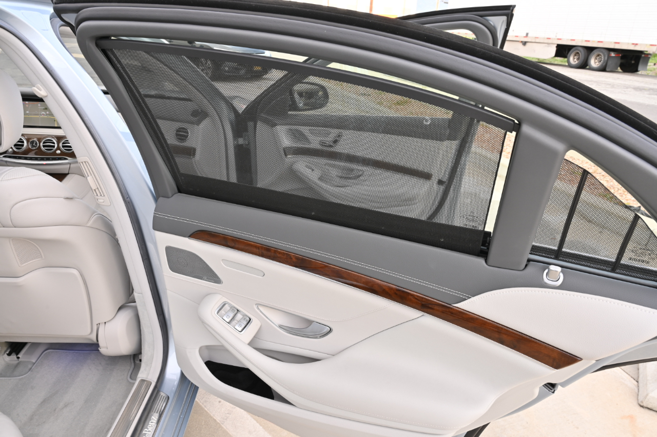 Mercedes-Benz S-Class  2015