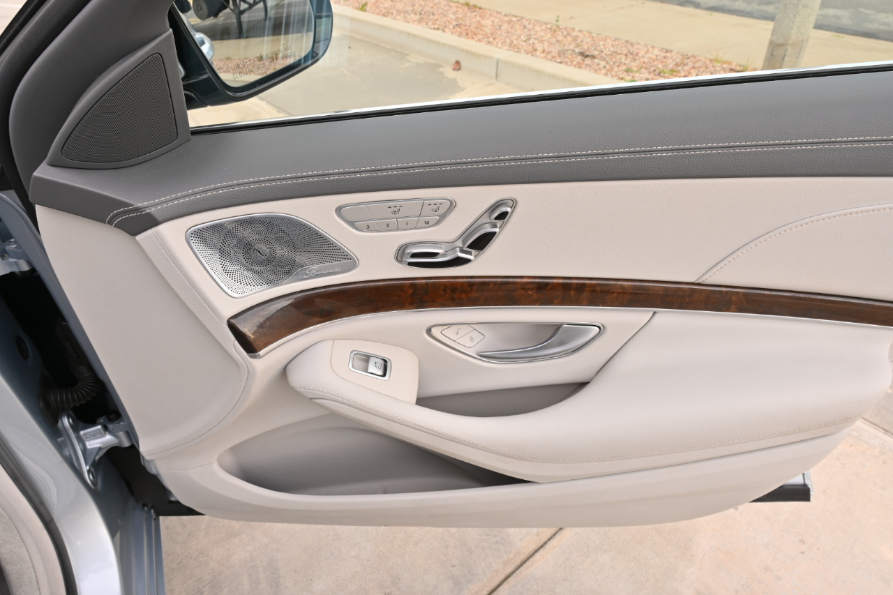 Mercedes-Benz S-Class  2015